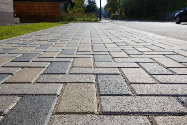 Best Driveway Pavers Near Me  in Mustang, OK